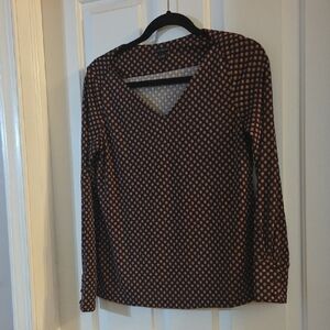 Ann Taylor Black and Burgandy Patterned V-Neck Blouse Small